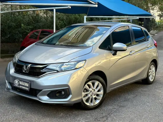 HONDA FIT 1.5 LX 16V FLEX 4P AUTOMÁTICO HONDA FIT 1.5 LX 16V FLEX 4P AUTOMÁTICO