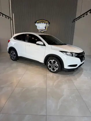 HONDA HR-V 1.8 16V FLEX LX 4P AUTOMÁTICO HONDA HR-V 1.8 16V FLEX LX 4P AUTOMÁTICO