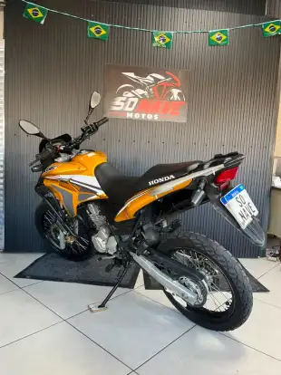 HONDA-XRE 300-2011