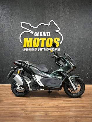 HONDA ADV 