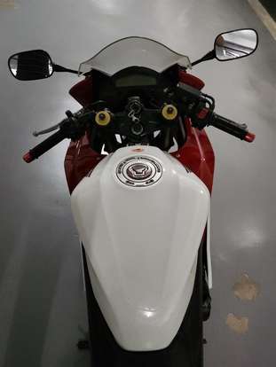 HONDA-CBR 600F-2013