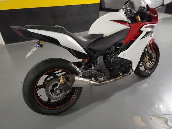 HONDA-CBR 600F-2013