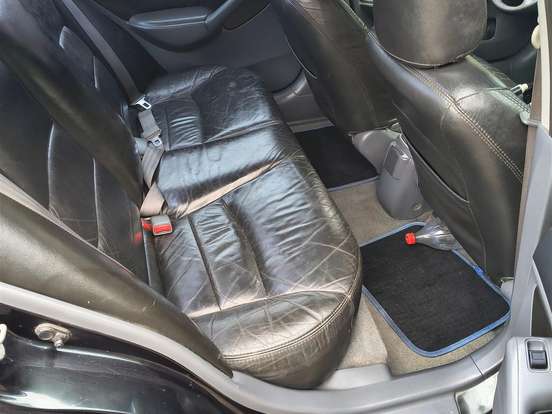 HONDA-CIVIC-1.7 LXL 16V GASOLINA 4P MANUAL HONDA-CIVIC-2004