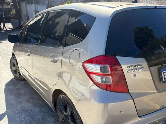 HONDA-FIT-1.4 LX 16V FLEX 4P AUTOMÁTICO HONDA-FIT-2009