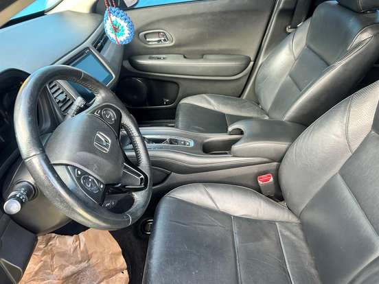 HONDA-HR-V-2015