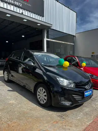 HYUNDAI HB20 1.0 COMFORT 12V FLEX 4P MANUAL HYUNDAI HB20 1.0 COMFORT 12V FLEX 4P MANUAL