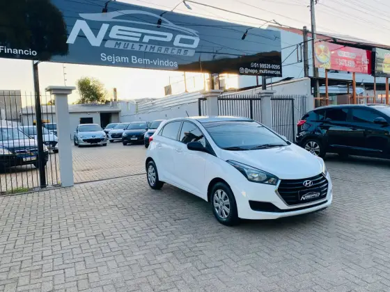HYUNDAI HB20 1.0 COMFORT PLUS 12V TURBO FLEX 4P MANUAL HYUNDAI HB20 1.0 COMFORT PLUS 12V TURBO FLEX 4P MANUAL