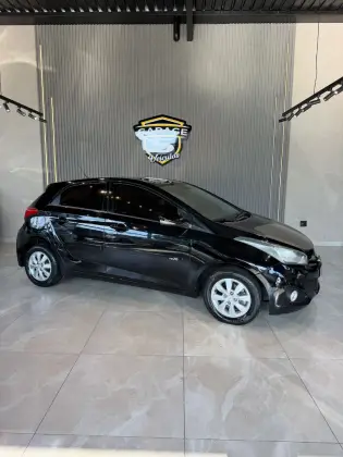 HYUNDAI HB20 1.6 COMFORT PLUS 16V FLEX 4P AUTOMÁTICO HYUNDAI HB20 1.6 COMFORT PLUS 16V FLEX 4P AUTOMÁTICO