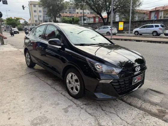 HYUNDAI HB20S 1.0 12V FLEX COMFORT MANUAL HYUNDAI HB20S 1.0 12V FLEX COMFORT MANUAL