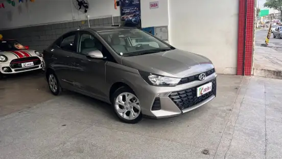 HYUNDAI-HB20S-2025