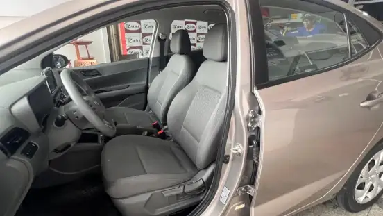 HYUNDAI-HB20S-2025