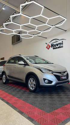 HYUNDAI-HB20X-2013