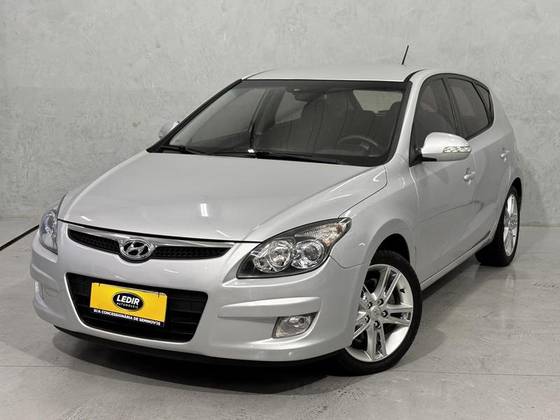 HYUNDAI I30 2.0 MPI 16V GASOLINA 4P MANUAL