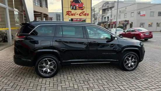 JEEP-COMMANDER-2021