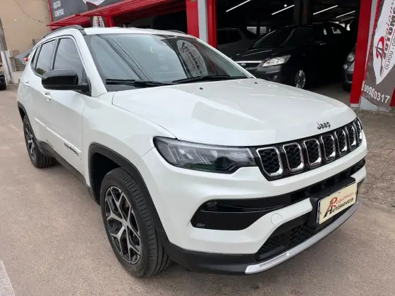 JEEP COMPASS 1.3 T270 TURBO FLEX LONGITUDE AT6 JEEP COMPASS 1.3 T270 TURBO FLEX LONGITUDE AT6