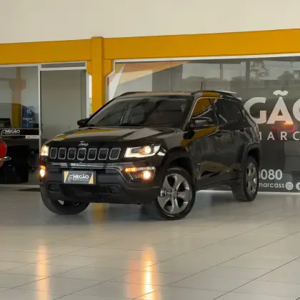 JEEP COMPASS 2.0 16V DIESEL LONGITUDE 4X4 AUTOMÁTICO JEEP COMPASS 2.0 16V DIESEL LONGITUDE 4X4 AUTOMÁTICO