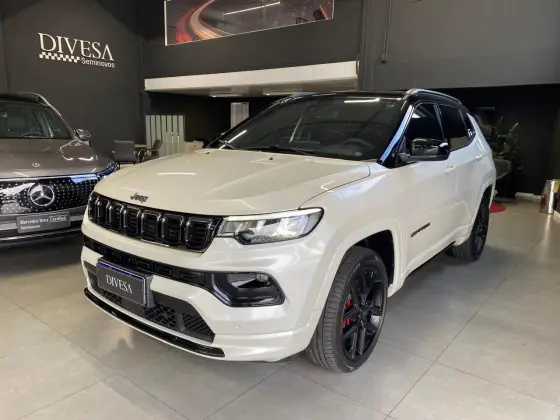 JEEP COMPASS 2.0 HURRICANE TURBO FLEX BLACKHAWK AT9