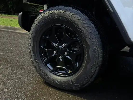 JEEP-GLADIATOR-2022