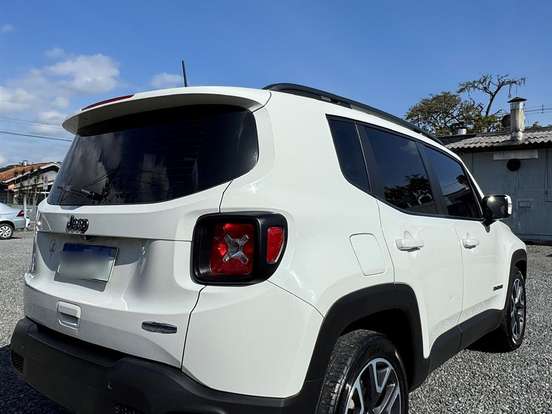 JEEP-RENEGADE-1.8 16V FLEX LONGITUDE 4P AUTOMÁTICO JEEP-RENEGADE-2018