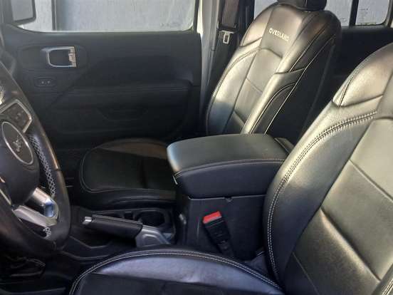JEEP-WRANGLER-2.0 TURBO GASOLINA UNLIMITED OVERLAND 4P 4X4 AT8 JEEP-WRANGLER-2019