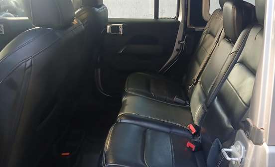 JEEP-WRANGLER-2019