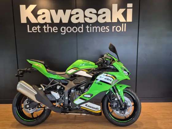 KAWASAKI NINJA ZX-4R SE KAWASAKI NINJA ZX-4R SE