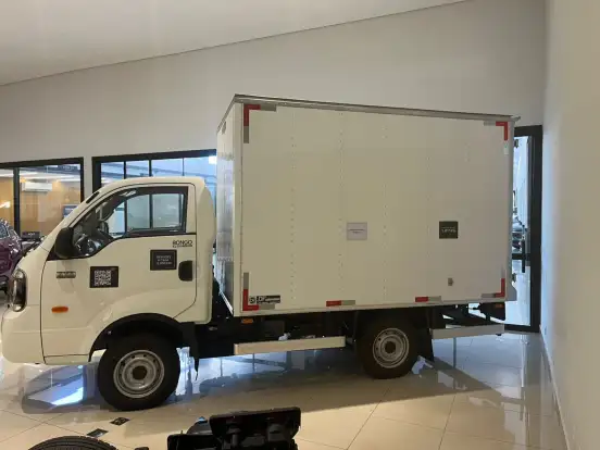 KIA-BONGO-2025