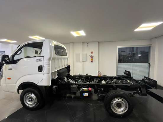 KIA-BONGO-2.5 TD DIESEL STD CS 4x4 MANUAL KIA-BONGO-2026