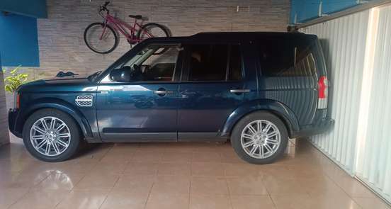LAND ROVER-DISCOVERY 4-2013