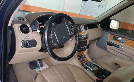 LAND ROVER-DISCOVERY 4-2013