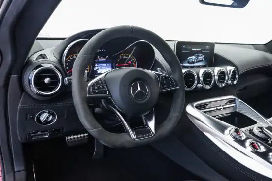 MERCEDES-BENZ-AMG GT-2015