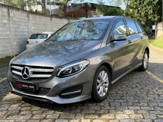 MERCEDES-BENZ B 200 1.6 CGI FLEX 7G-DCT