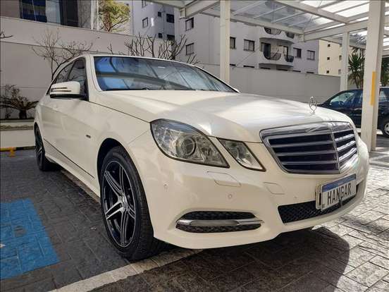 MERCEDES-BENZ-E 250-1.8 CGI AVANTGARDE 16V GASOLINA 4P AUTOMÁTICO MERCEDES-BENZ-E 250-2011