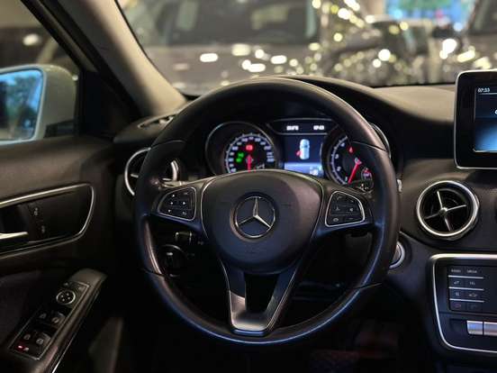 MERCEDES-BENZ-GLA 200-1.6 CGI FLEX ADVANCE 7G-DCT MERCEDES-BENZ-GLA 200-2017
