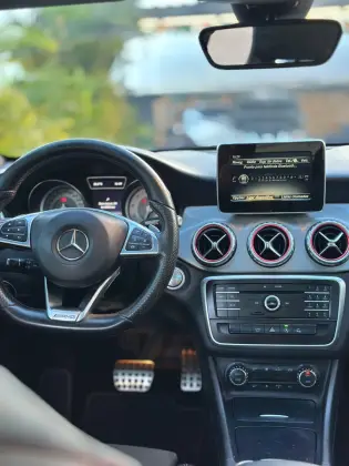 MERCEDES-BENZ GLA 250 2.0 16V TURBO GASOLINA SPORT 4P AUTOMÁTICO