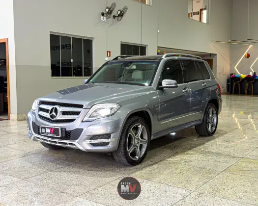 MERCEDES-BENZ GLK 220 2.1 CDI SPORT 4X4 DIESEL 4P AUTOMÁTICO MERCEDES-BENZ GLK 220 2.1 CDI SPORT 4X4 DIESEL 4P AUTOMÁTICO