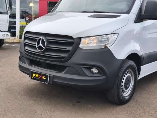 MERCEDES-BENZ-SPRINTER-2020