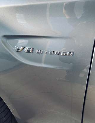 MERCEDES-BENZ-C 63 AMG-4.0 V8 TURBO GASOLINA SEDAN 4P AUTOMÁTICO MERCEDES-BENZ-C 63 AMG-2016