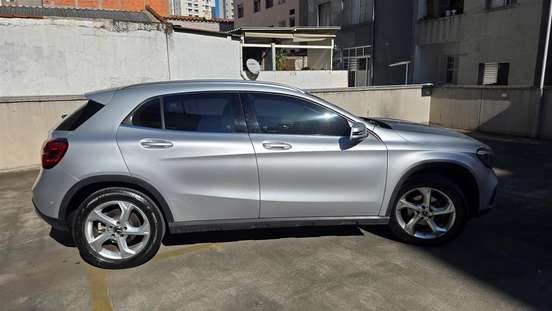 MERCEDES-BENZ-GLA 200-1.6 CGI FLEX ADVANCE 7G-DCT MERCEDES-BENZ-GLA 200-2019