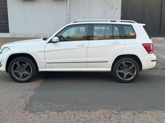 MERCEDES-BENZ-GLK 220-2.1 CDI SPORT 4X4 DIESEL 4P AUTOMÁTICO MERCEDES-BENZ-GLK 220-2014