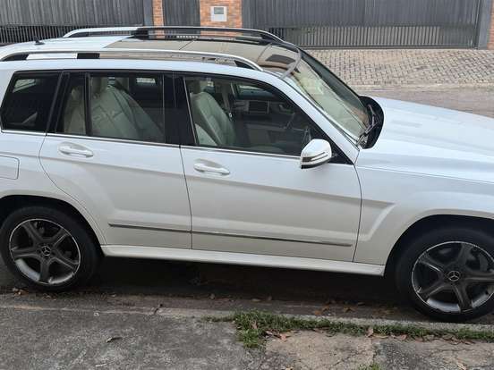 MERCEDES-BENZ-GLK 220-2.1 CDI SPORT 4X4 DIESEL 4P AUTOMÁTICO MERCEDES-BENZ-GLK 220-2014