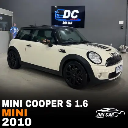 MINI COOPER 1.6 S JOHN COOPER WORKS 16V TURBO GASOLINA 2P AUTOMATICO MINI COOPER 1.6 S JOHN COOPER WORKS 16V TURBO GASOLINA 2P AUTOMATICO