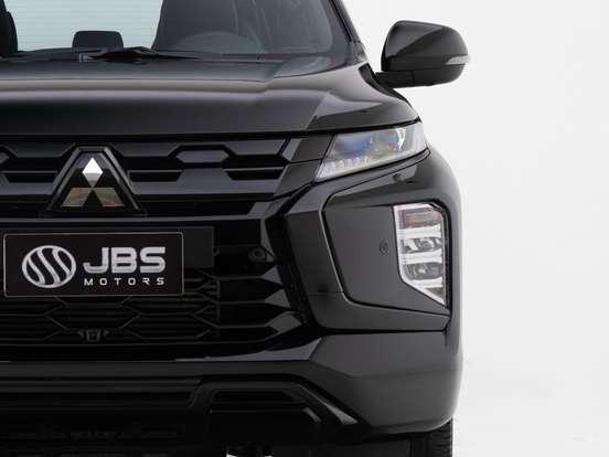 MITSUBISHI-PAJERO SPORT-2.4 16V MIVEC TURBO DIESEL LEGEND BLACK AWD AUTOMÁTICO MITSUBISHI-PAJERO SPORT-2024