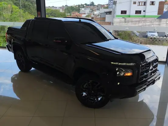 MITSUBISHI-TRITON-2.4 BITURBO DIESEL CD KATANA 4X4 AUTOMÁTICO MITSUBISHI-TRITON-2026