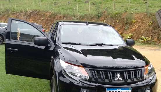 MITSUBISHI-L200 TRITON-2023