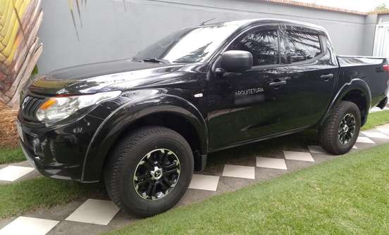 MITSUBISHI-L200 TRITON-2023