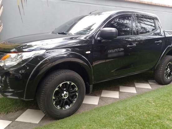 MITSUBISHI-L200 TRITON-2.4 16V TURBO DIESEL GL CD 4X4 MANUAL MITSUBISHI-L200 TRITON-2023