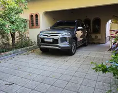 MITSUBISHI L200 TRITON 2.4 16V TURBO DIESEL SPORT HPE-S CD 4P 4X4 AUTOMÁTICO MITSUBISHI L200 TRITON 2.4 16V TURBO DIESEL SPORT HPE-S CD 4P 4X4 AUTOMÁTICO