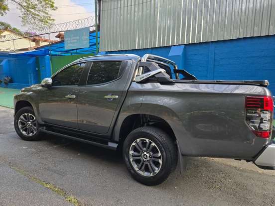 MITSUBISHI-L200 TRITON-2.4 16V TURBO DIESEL SPORT HPE-S CD 4P 4X4 AUTOMÁTICO MITSUBISHI-L200 TRITON-2021