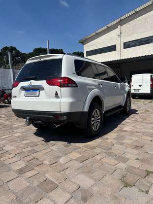 MITSUBISHI-PAJERO-3.2 HPE 4X4 7 LUGARES 16V TURBO INTERCOOLER DIESEL 4P AUTOMÁTICO MITSUBISHI-PAJERO-2016
